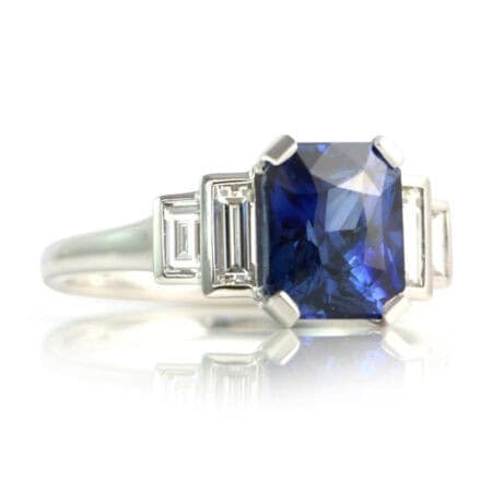 Cornflower Blue Sapphire Diamond Baguette Ring